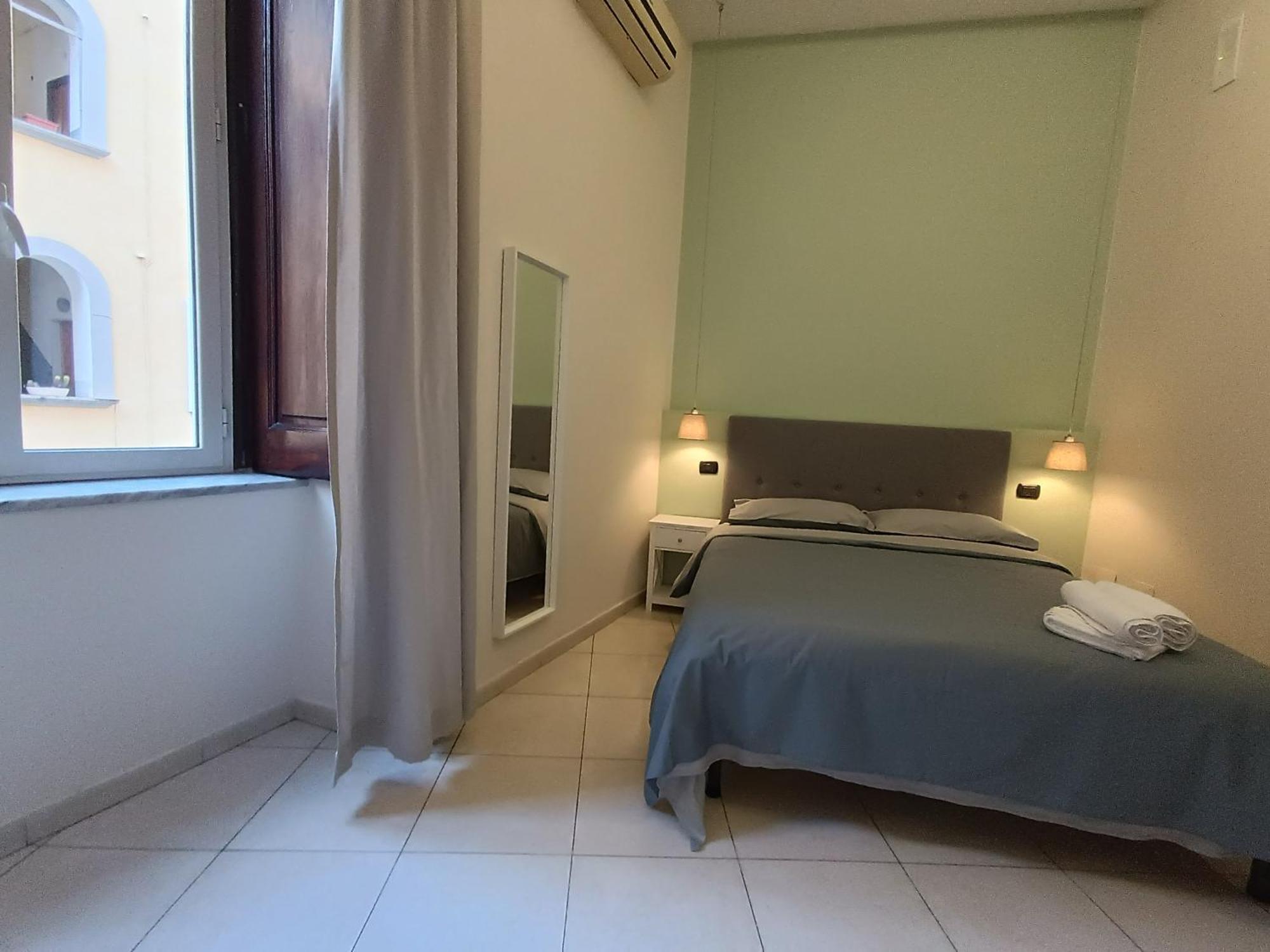Residenza Geri - Suite And Home Napoli Centro Extérieur photo